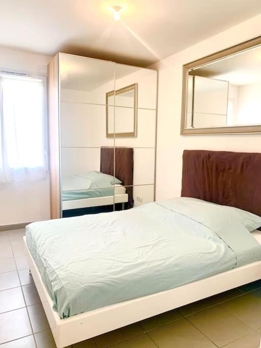 Apartamento Marseille 60 M2 Terrasse Et Parking Exterior foto